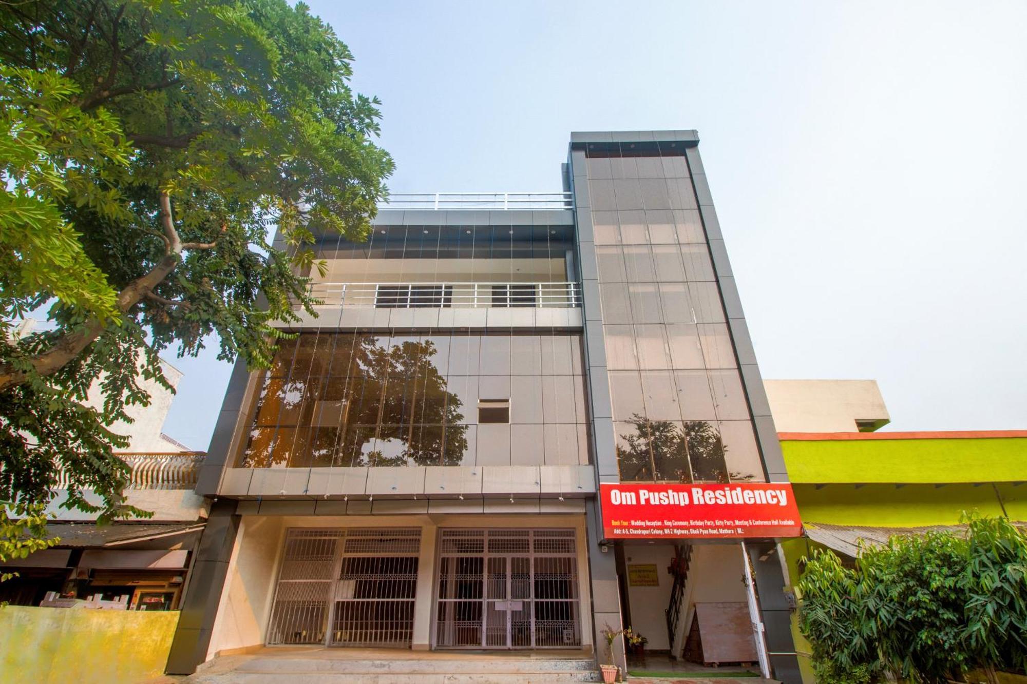 Hotel O Om Pushp Residency 马图拉 外观 照片